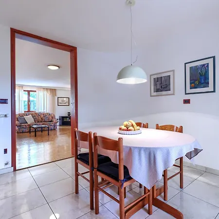 Apartman Lorenzin By Interhome *