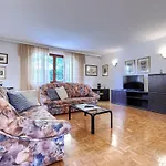 شقة Lorenzin By Interhome