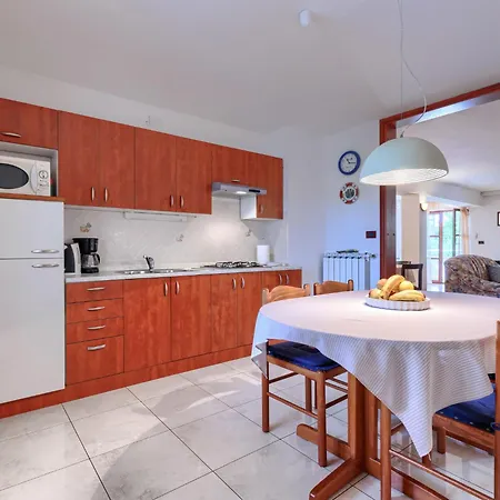 Lorenzin By Interhome Apartment *